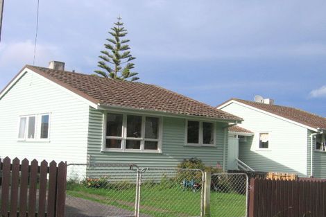 Photo of property in 42 Franklyn Road, Tawa, Wellington, 5028
