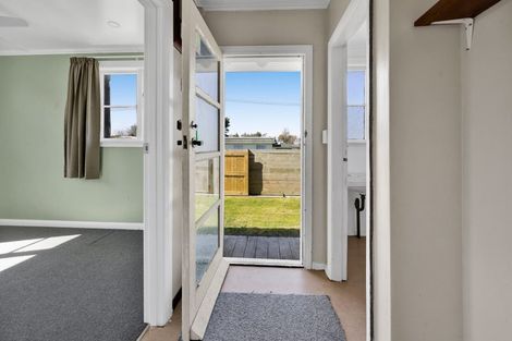 Photo of property in 31 Wilson Street, Waverley, 4510