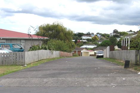 Photo of property in 12 Brougham Place, West Harbour, Auckland, 0618