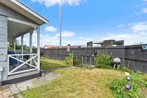 Photo of property in 1/165 Tahunanui Drive, Tahunanui, Nelson, 7011