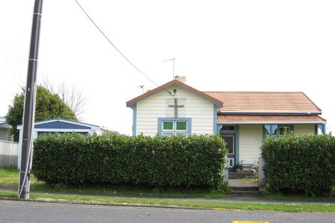 Photo of property in 20 Brown Street, Inglewood, 4330