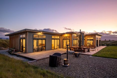 Photo of property in 213 Nelsen Ridge Road, Waikerikeri, Alexandra, 9393