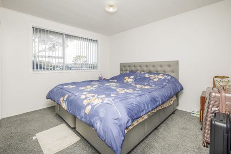 Photo of property in 29 Othello Drive, Clover Park, Auckland, 2023