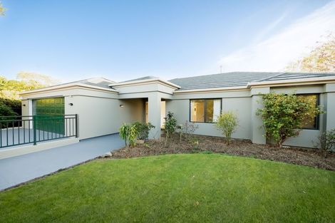 Photo of property in 315 Gardiners Road, Harewood, Christchurch, 8051