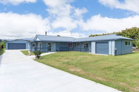 Photo of property in 294 Te Waka Road, Otaki, 5581