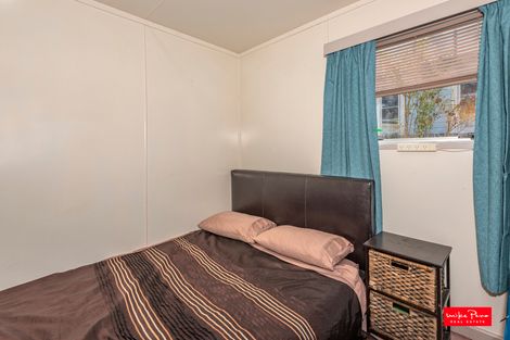 Photo of property in 1 Lovatt Crescent, Kensington, Whangarei, 0112