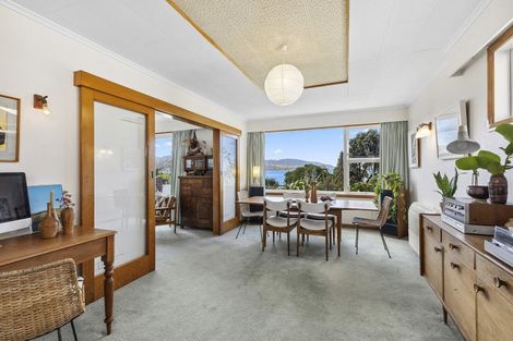 Photo of property in 130 Breaker Bay Road, Breaker Bay, Wellington, 6022