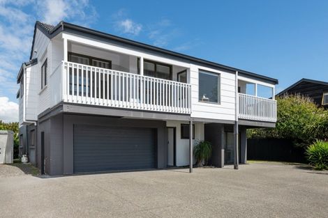 Photo of property in 80 Dickson Road, Papamoa Beach, Papamoa, 3118
