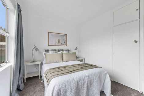 Photo of property in 31 Trafalgar Street, Westown, New Plymouth, 4310