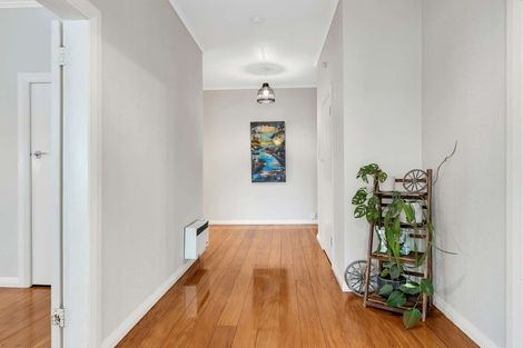 Photo of property in 4 Godwin Crescent, College Estate, Whanganui, 4500