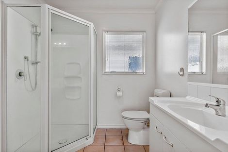 Photo of property in 6a Sunbrae Grove, Mount Maunganui, 3116