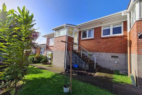 Photo of property in 2/6 Hart Road, Hauraki, Auckland, 0622