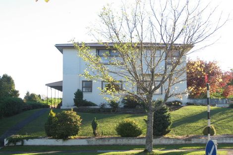 Photo of property in 136 Elizabeth Drive, Tokoroa, 3420