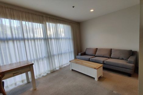 Photo of property in Atrium Towers, 1o/154 The Terrace, Wellington Central, Wellington, 6011