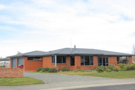 Photo of property in 10 Melland Place, Te Anau, 9600