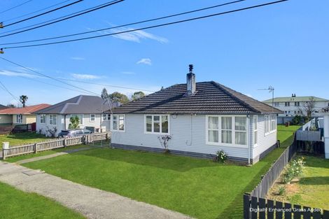 Photo of property in 15 Cameron Crescent, Masterton, 5810