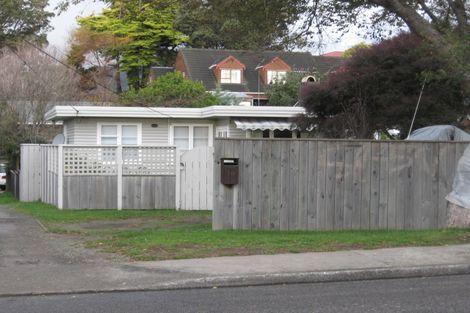 Photo of property in 16 Alexander Road, Raumati Beach, Paraparaumu, 5032