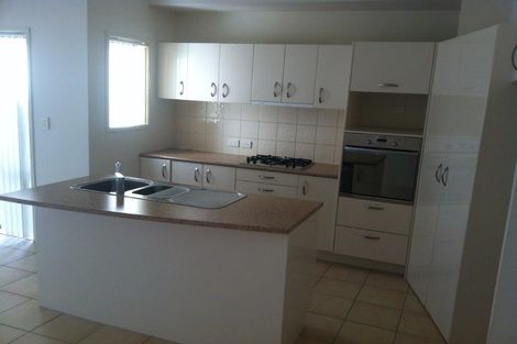 Photo of property in 35 Trimaran Drive, Gulf Harbour, Whangaparaoa, 0930