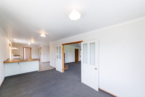 Photo of property in 40 Johnson Street, Bulls, 4818