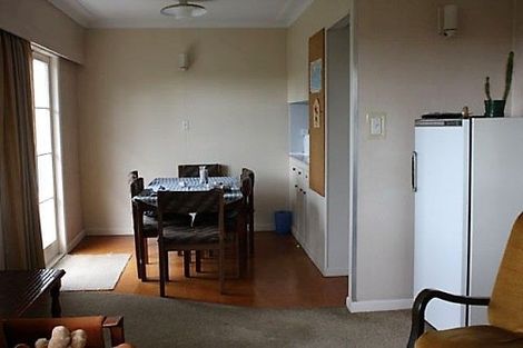 Photo of property in 30 Hillcrest Road, Hillcrest, Hamilton, 3216