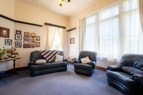 Photo of property in 72 Hinemoa Street, Birkenhead, Auckland, 0626