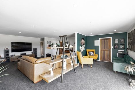 Photo of property in 525 Valley Road, Kaiwaka, 0573