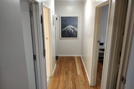 Photo of property in 1/23 Ellen Avenue, Hillcrest, Auckland, 0627