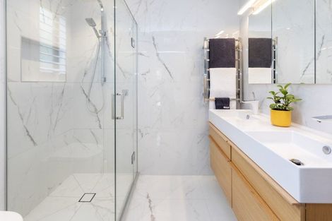 Photo of property in 27b Bryndwr Road, Fendalton, Christchurch, 8052