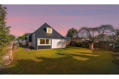 Photo of property in 2/38 Reynolds Avenue, Bishopdale, Christchurch, 8053