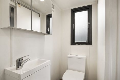 Photo of property in 2 Iona Street, Mornington, Dunedin, 9011