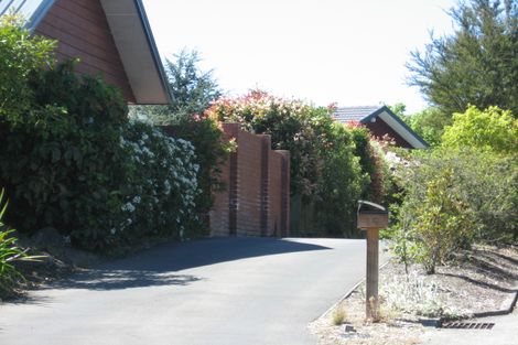 Photo of property in 19 Ardilea Avenue, Stoke, Nelson, 7011