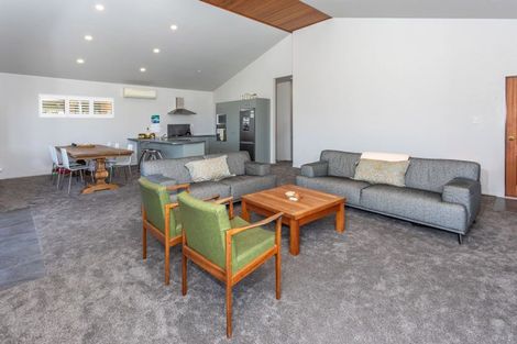 Photo of property in 208 Russell Bruce Place, Onemana, Whangamata, 3691