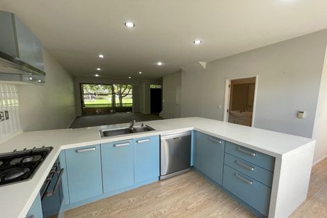 Photo of property in 32 Kauri Drive, Takanini, 2112