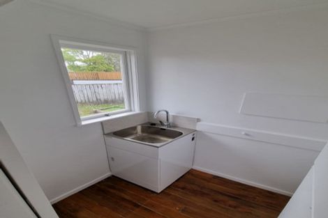 Photo of property in 44 Juniper Road, Sunnynook, Auckland, 0620