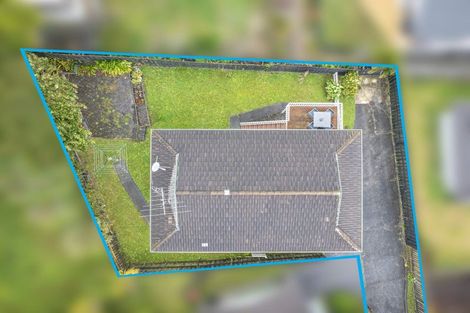 Photo of property in 2/15 Exeter Place, Unsworth Heights, Auckland, 0632
