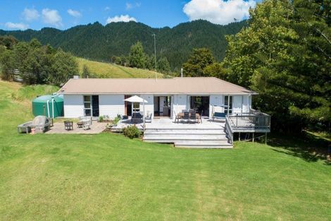 Photo of property in 960 Whangaripo Valley Road, Whangaripo, Wellsford, 0972