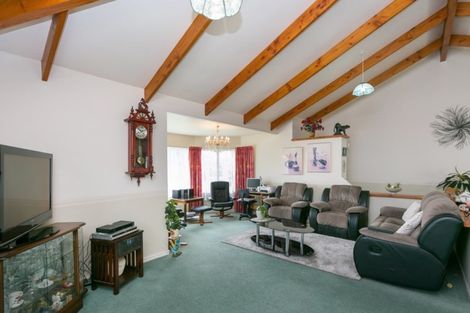 Photo of property in 6 Dillon Drive, Bell Block, New Plymouth, 4312