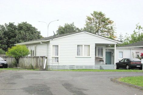 Photo of property in 10 Pito Place, Mangere, Auckland, 2022