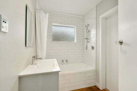 Photo of property in 1/166 Springs Road, Hornby, Christchurch, 8042