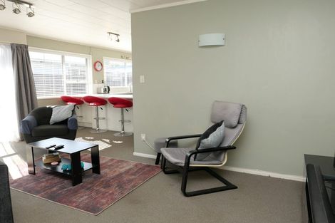 Photo of property in 16b Marere Avenue, Paraparaumu, 5032