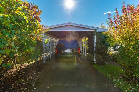 Photo of property in 15 Rugby Street, Waimate, 7924