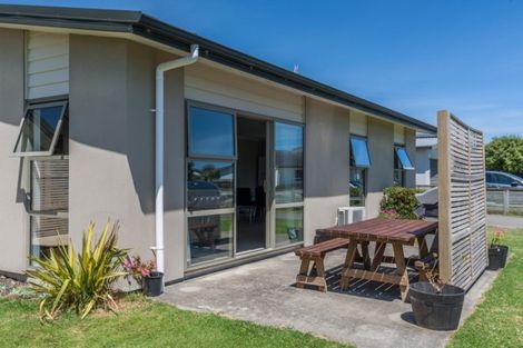 Photo of property in 4 Tamihana Street, Otaki, 5512