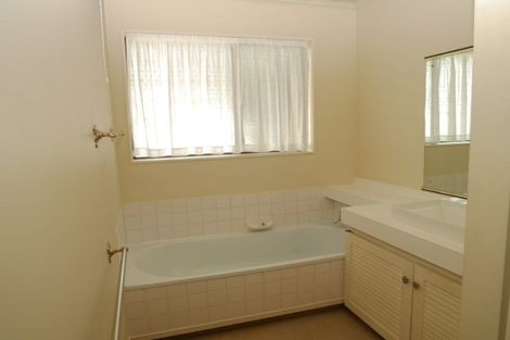 Photo of property in 63a Ngaio Road, Waikanae, 5036