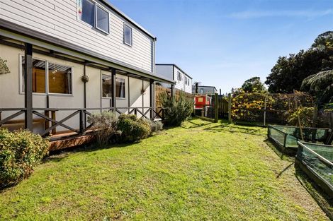 Photo of property in 14 Antonia Place, Bell Block, New Plymouth, 4312