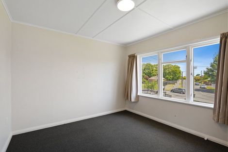 Photo of property in 55 Momorangi Crescent, Redwood, Christchurch, 8051