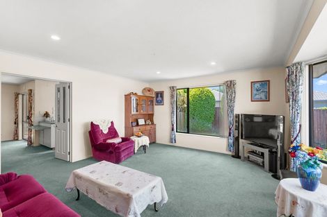 Photo of property in 12 Jerez Place, Hei Hei, Christchurch, 8042