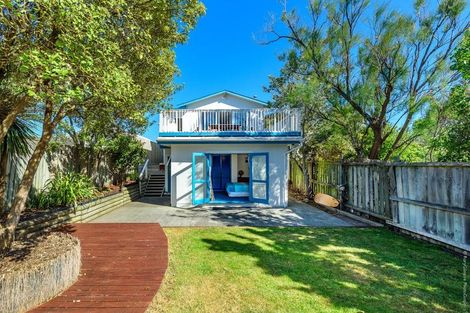 Photo of property in 16 Tovey Street, New Brighton, Christchurch, 8061