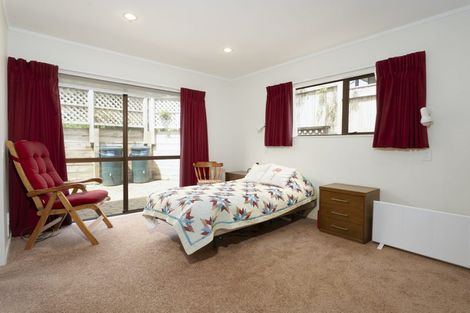 Photo of property in 44 Lakewood Avenue, Churton Park, Wellington, 6037