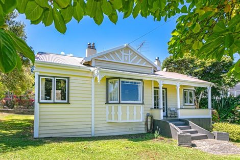 Photo of property in 34 Main Street, Coromandel, 3506