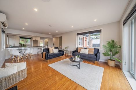 Photo of property in 12 Forest Road, Pinehaven, Upper Hutt, 5019